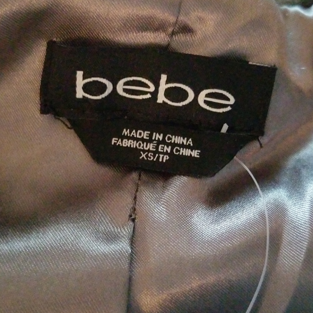 Bebe - Picture 3 of 5